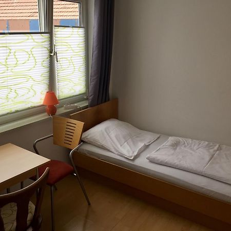 Hotel Stadt Mainz Schwabenheim an der Selz Exteriör bild
