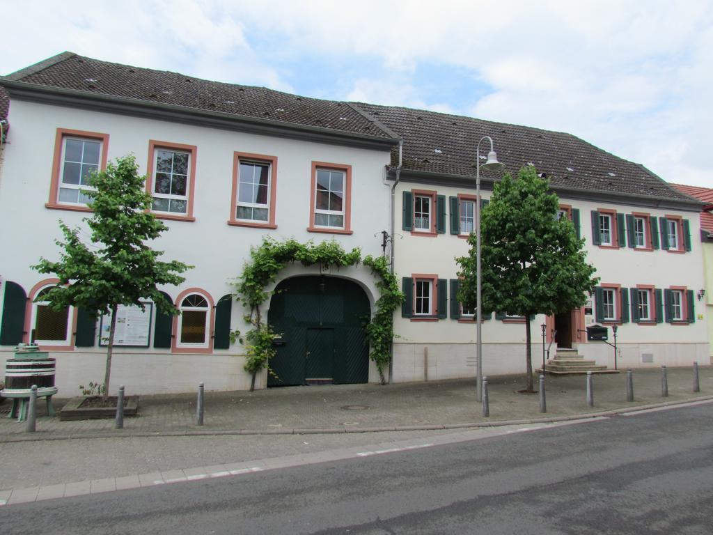 Hotel Stadt Mainz Schwabenheim an der Selz Exteriör bild