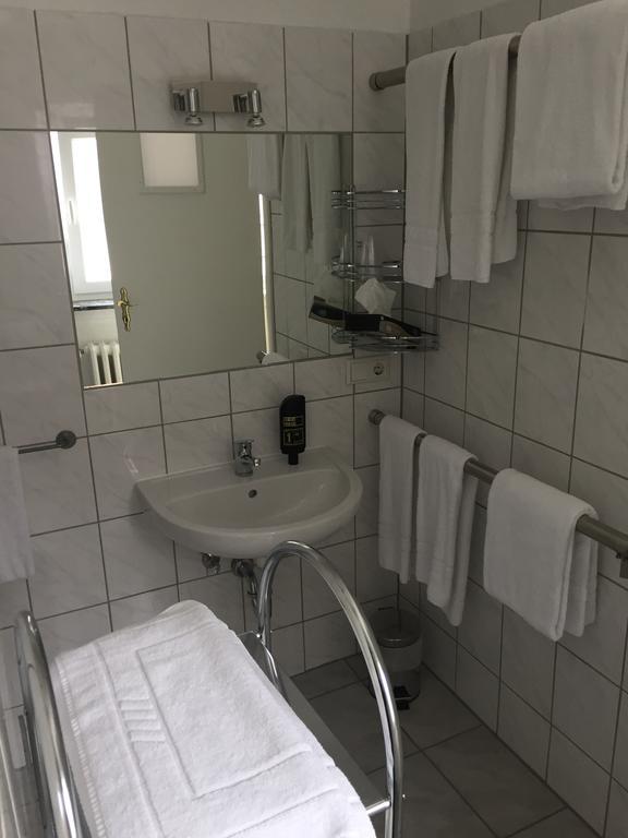 Hotel Stadt Mainz Schwabenheim an der Selz Exteriör bild