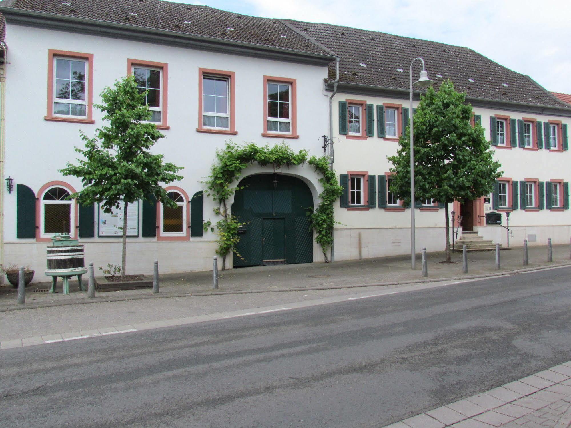 Hotel Stadt Mainz Schwabenheim an der Selz Exteriör bild